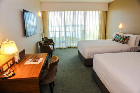 Port Lincoln Hotel - VIC Tourism 14