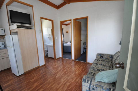 Beachside Holiday Park - VIC Tourism 8