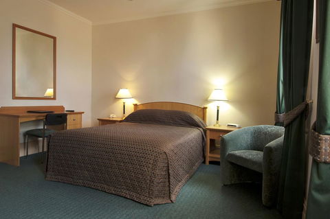 Loxton Community Hotel Motel - VIC Tourism 28
