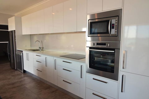 Beachview - VIC Tourism 12