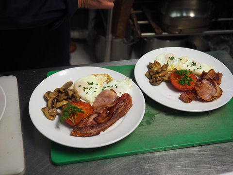 The Fruiterer's - VIC Tourism 1