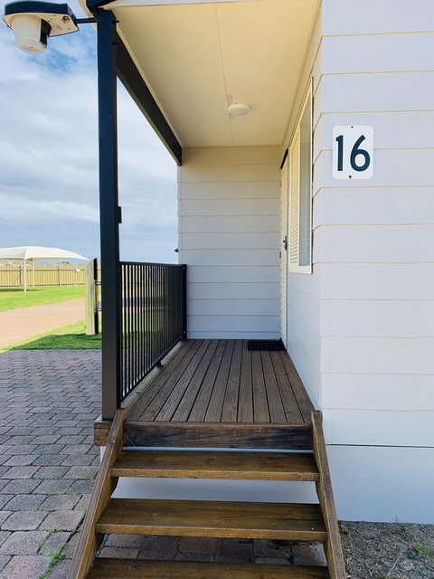 Moana Beach Tourist Park - VIC Tourism 15