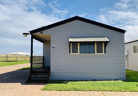 Moana Beach Tourist Park - VIC Tourism 16