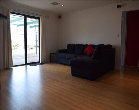 South Coast Escape - VIC Tourism 5