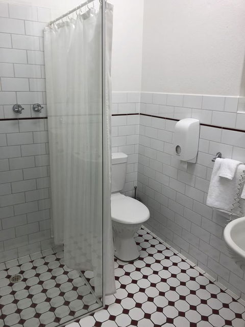 Adelaide Airport Motel - VIC Tourism 2