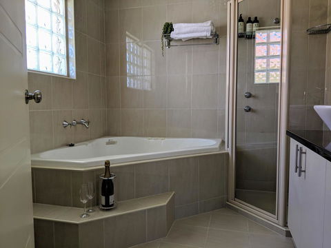 Ochre Point Beach House On Moana Seafront - VIC Tourism 9