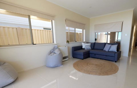 Ochre Point Beach House On Moana Seafront - VIC Tourism 15