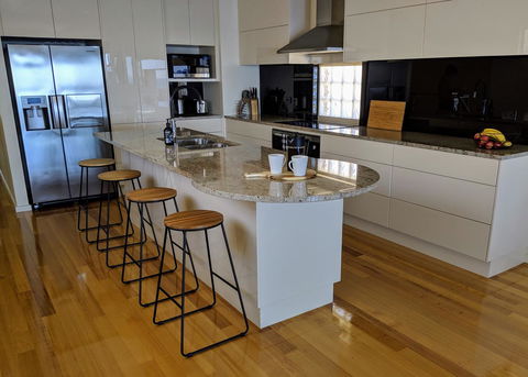 Ochre Point Beach House On Moana Seafront - VIC Tourism 2