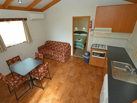 Echo Holiday Parks - Waikerie - VIC Tourism 42