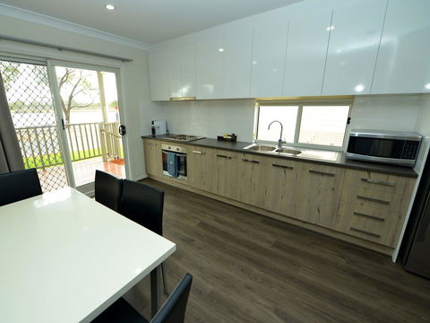 Echo Holiday Parks - Waikerie - VIC Tourism 13