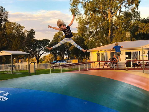 Echo Holiday Parks - Waikerie - VIC Tourism 8