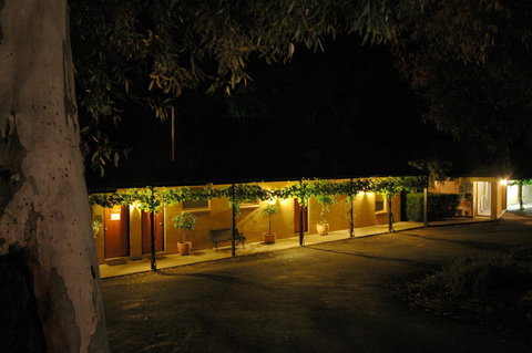 Burra Motor Inn - VIC Tourism 18
