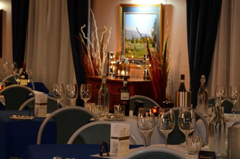 Burra Motor Inn - VIC Tourism 0