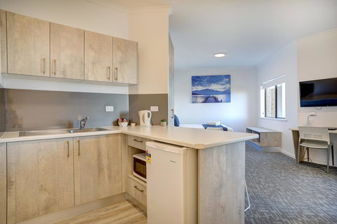 Limani Motel - VIC Tourism 39