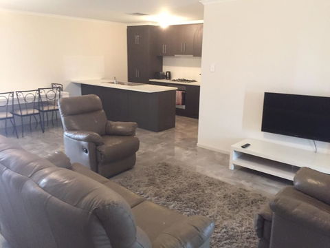 City Centre Motel Hotel - VIC Tourism 40