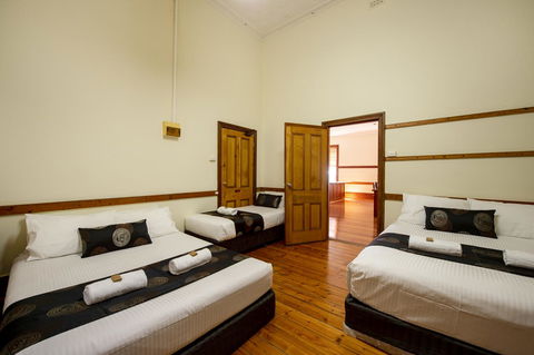 City Centre Motel Hotel - VIC Tourism 34