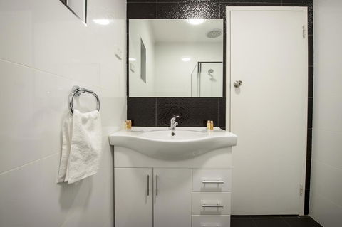 City Centre Motel Hotel - VIC Tourism 22