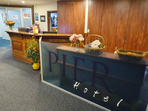 Pier Hotel Port Lincoln - VIC Tourism 1