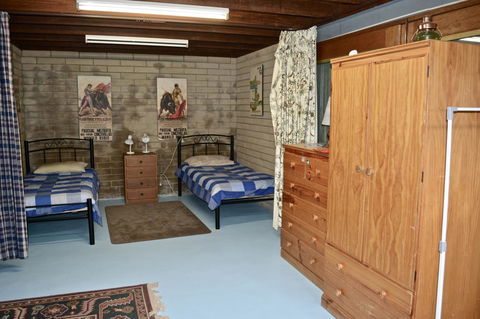 Dolphinview - VIC Tourism 10