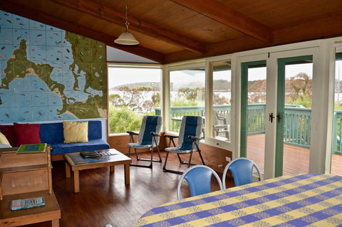 Dolphinview - VIC Tourism 2