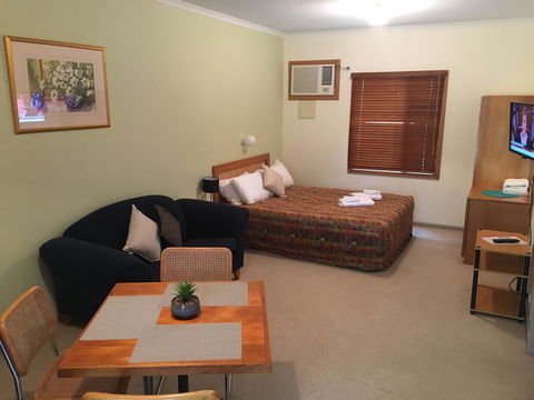 Second Valley Motel - VIC Tourism 9