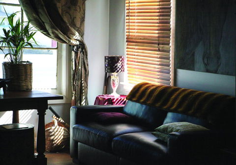 Wallace Lodge - PID-STRA-16871 - VIC Tourism 5