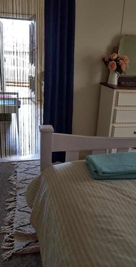 Sinclair Cottage - VIC Tourism 2