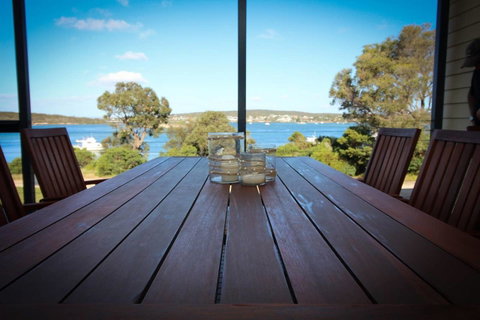 Waterfront On Osprey - VIC Tourism 11