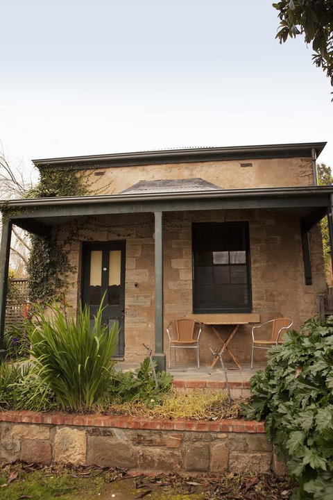 The Rising Sun Hotel - VIC Tourism 15