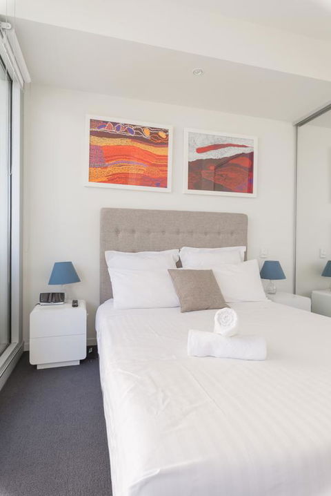 Ther-Rich Elegant 1BR Apartment In Walkerville - VIC Tourism 5