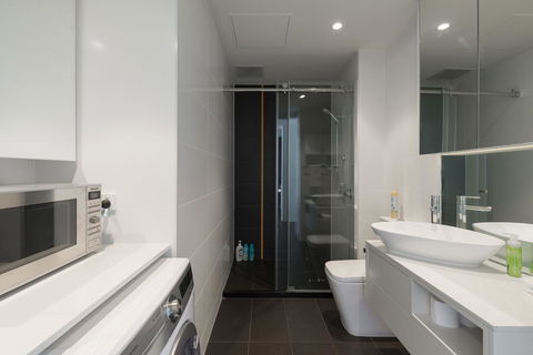 Ther-Rich Elegant 1BR Apartment In Walkerville - VIC Tourism 27