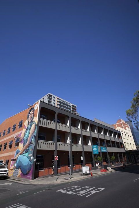 YHA Adelaide Central - VIC Tourism 6