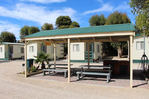 Ardrossan Caravan Park - VIC Tourism 15