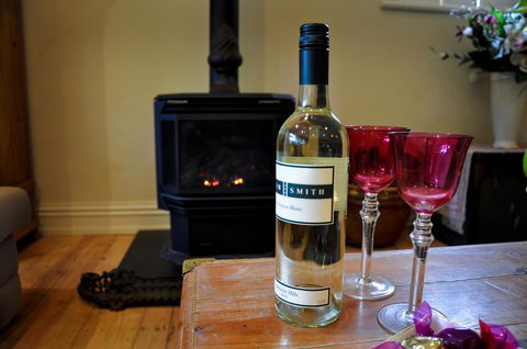 Athelney Cottage Bed And Breakfast - VIC Tourism 13
