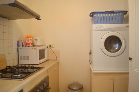 Athelney Cottage Bed And Breakfast - VIC Tourism 22