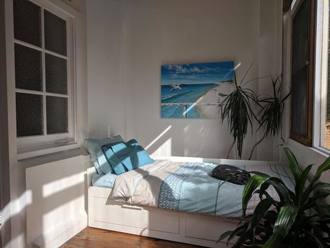 Glenelg 3 Bedroom Apartment - VIC Tourism 6