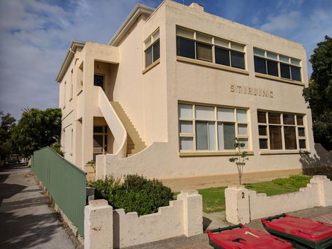 Glenelg 3 Bedroom Apartment - VIC Tourism 30