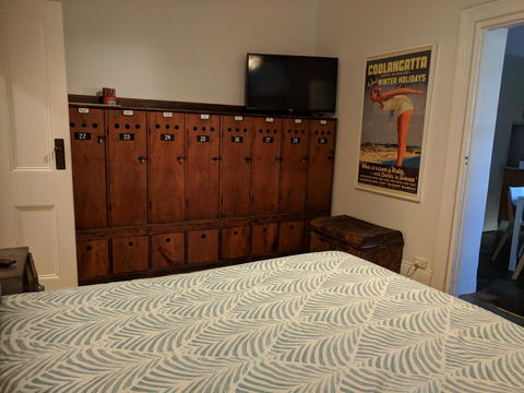 Glenelg 3 Bedroom Apartment - VIC Tourism 22