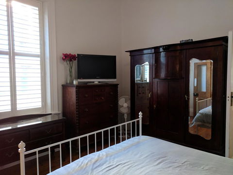 Glenelg 3 Bedroom Apartment - VIC Tourism 18