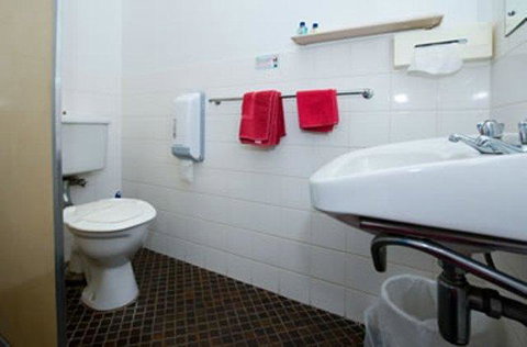 Barmera Lake Resort Motel - VIC Tourism 26