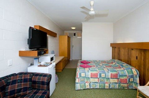 Barmera Lake Resort Motel - VIC Tourism 16