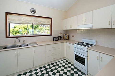 Barmera Lake Resort Motel - VIC Tourism 18