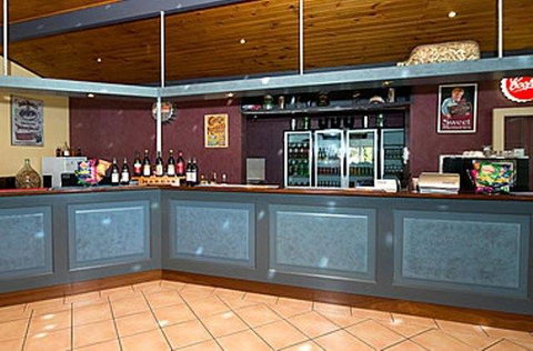 Barmera Lake Resort Motel - VIC Tourism 11