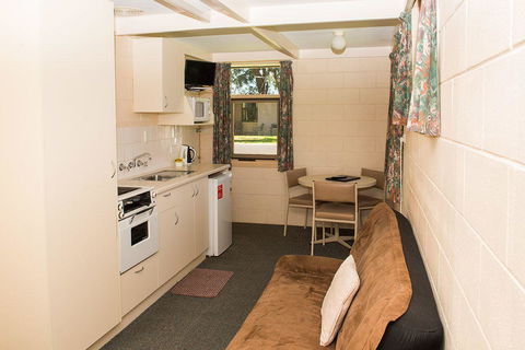Kalganyi Holiday Park - VIC Tourism 35