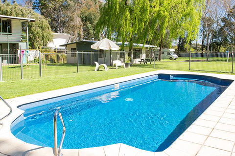 Kalganyi Holiday Park - VIC Tourism 0