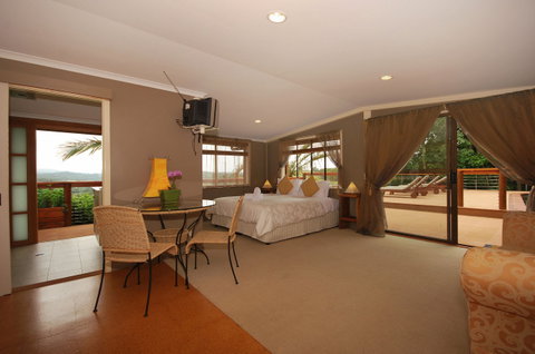 SummerHills Retreat Byron Bay - VIC Tourism 14