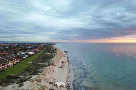 Luxurious 3 Bedroom Beachfront - Panoramic Views - VIC Tourism 11