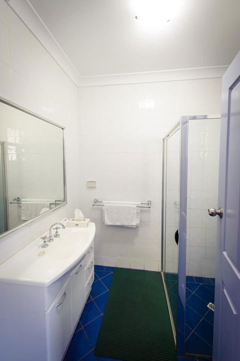 The Anglers Inn - VIC Tourism 8