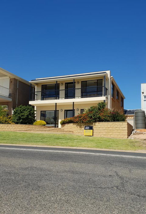 South Shores - VIC Tourism 1