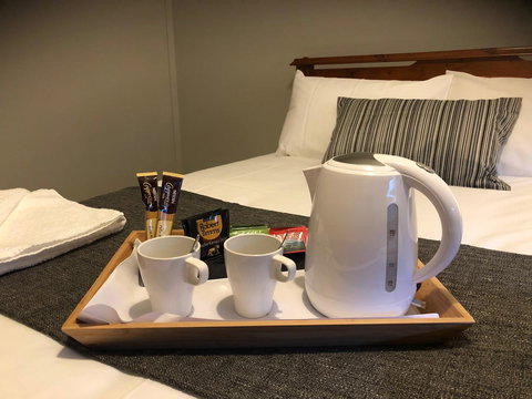 Cornwall Hotel - VIC Tourism 10